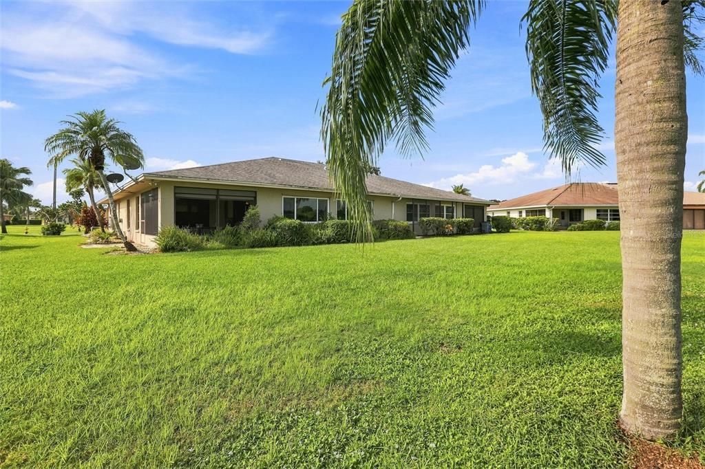 For Sale: $239,900 (2 beds, 2 baths, 1697 Square Feet)