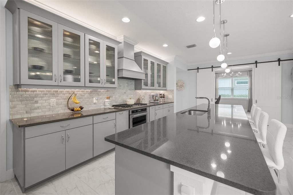 На продажу: $799,999 (3 спален, 2 ванн, 2298 Квадратных фут)