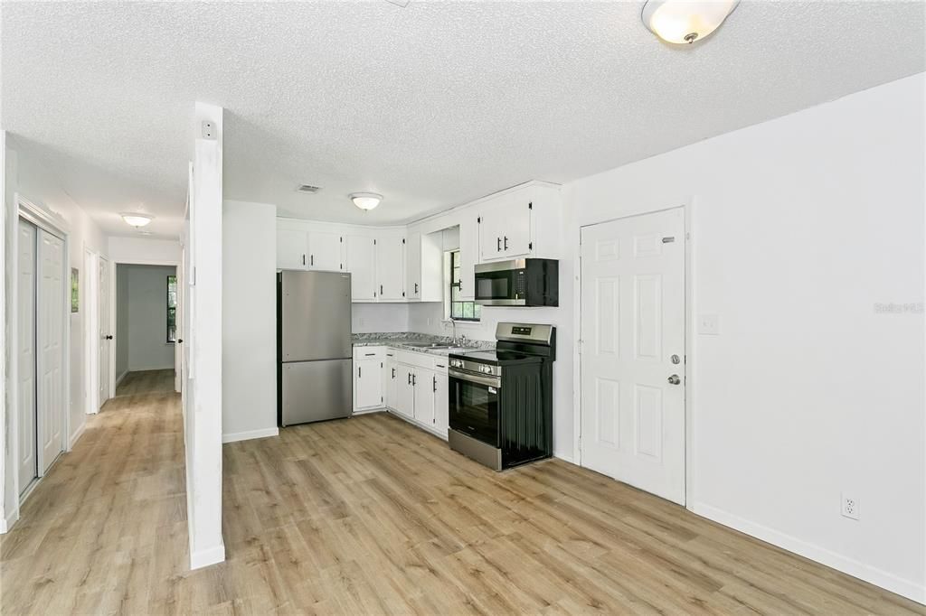 En Venta: $188,900 (3 camas, 1 baños, 1076 Pies cuadrados)