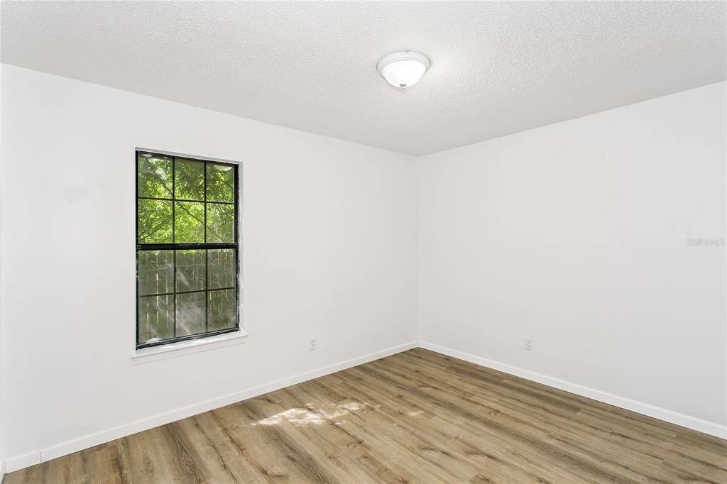 En Venta: $188,900 (3 camas, 1 baños, 1076 Pies cuadrados)