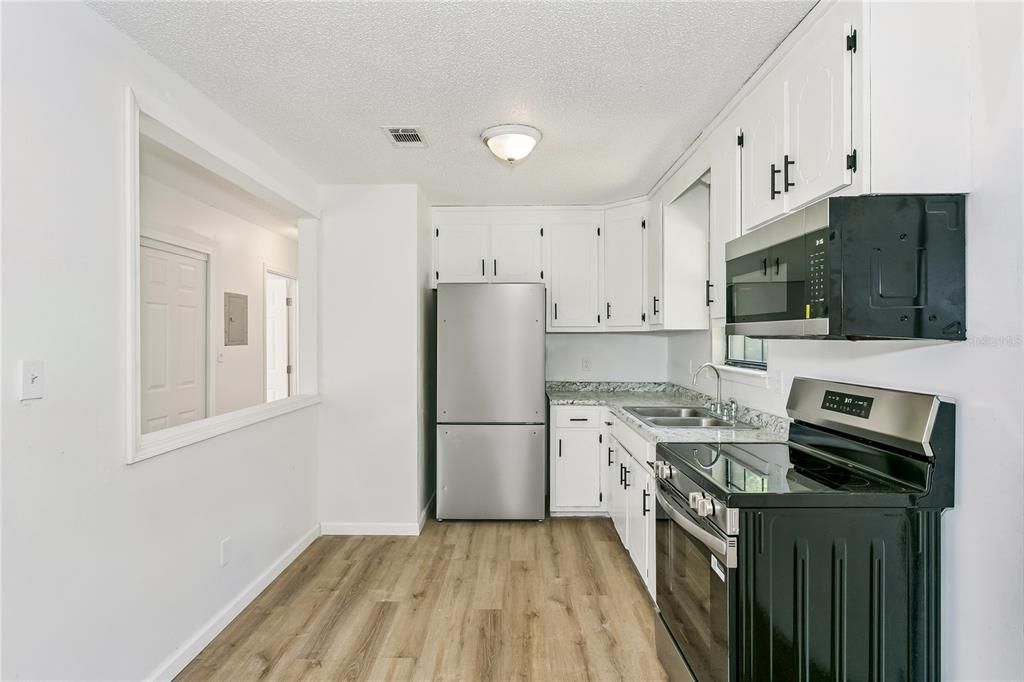 En Venta: $188,900 (3 camas, 1 baños, 1076 Pies cuadrados)