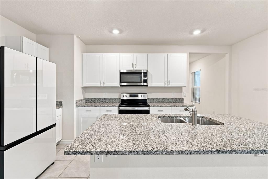 En Venta: $309,900 (3 camas, 2 baños, 1617 Pies cuadrados)