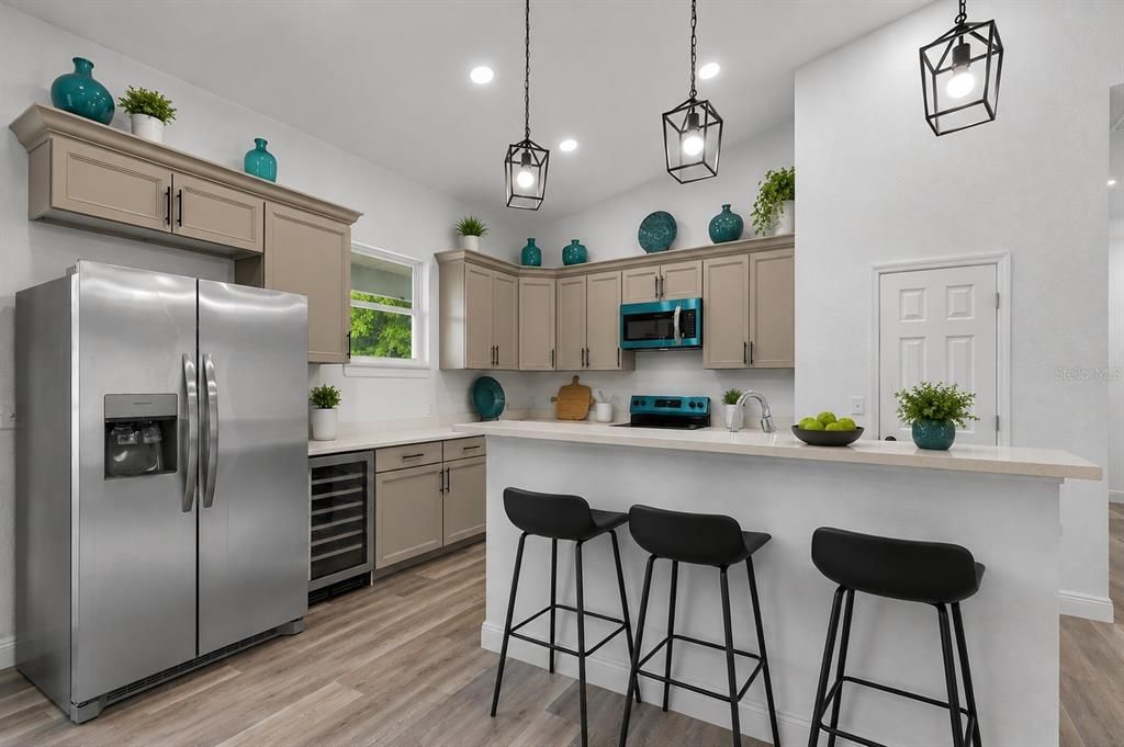 For Sale: $275,000 (4 beds, 3 baths, 1926 Square Feet)