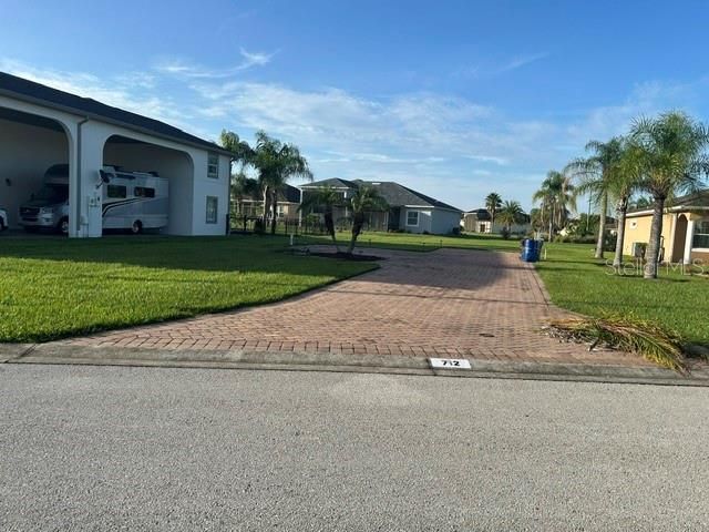 En Venta: $150,000 (0.21 acres)
