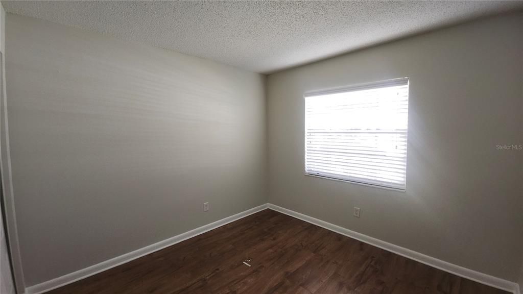 For Sale: $318,798 (3 beds, 2 baths, 1194 Square Feet)