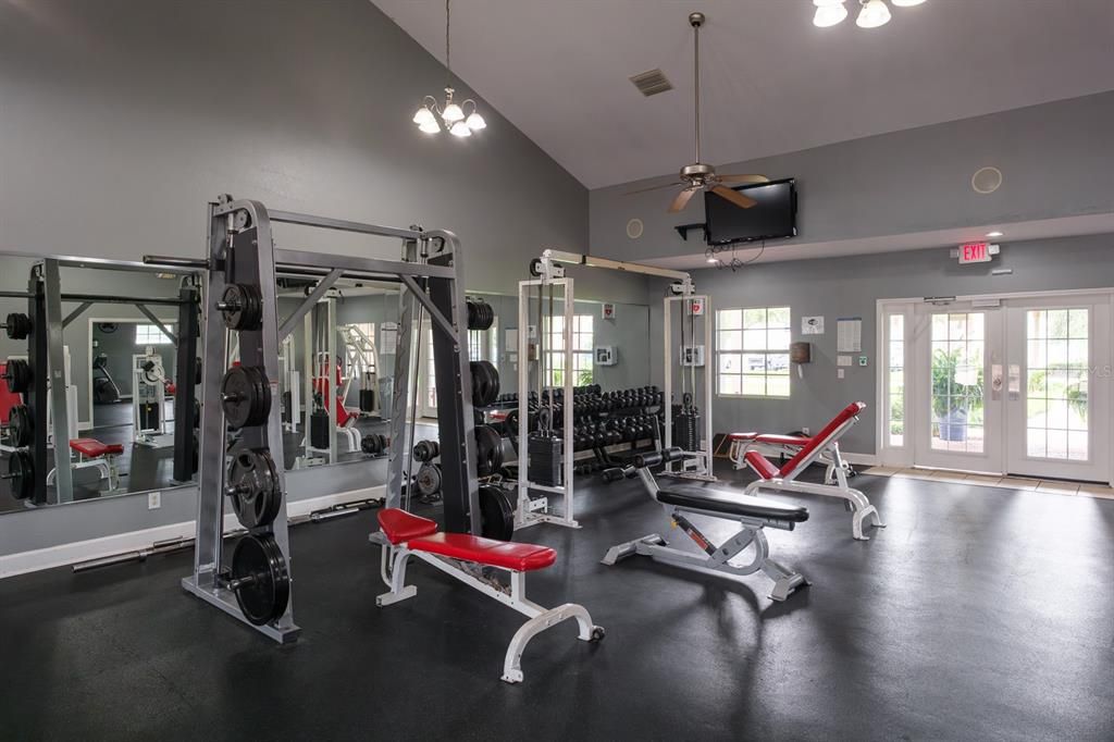 For Sale: $575,000 (2 beds, 2 baths, 1247 Square Feet)