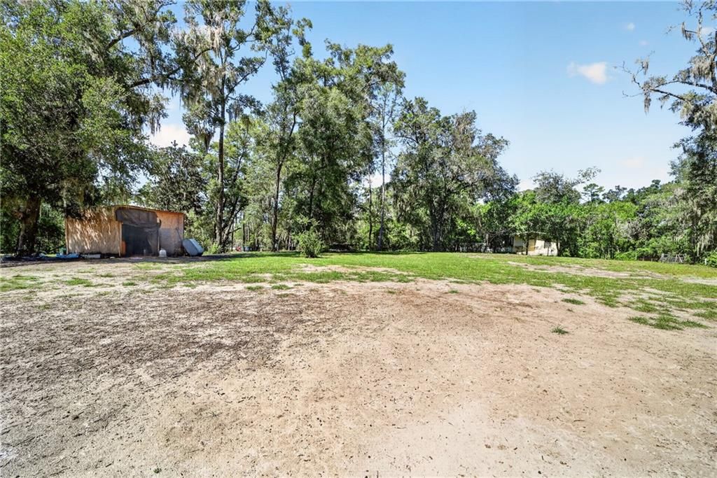 Activo con contrato: $239,000 (3 camas, 2 baños, 1800 Pies cuadrados)