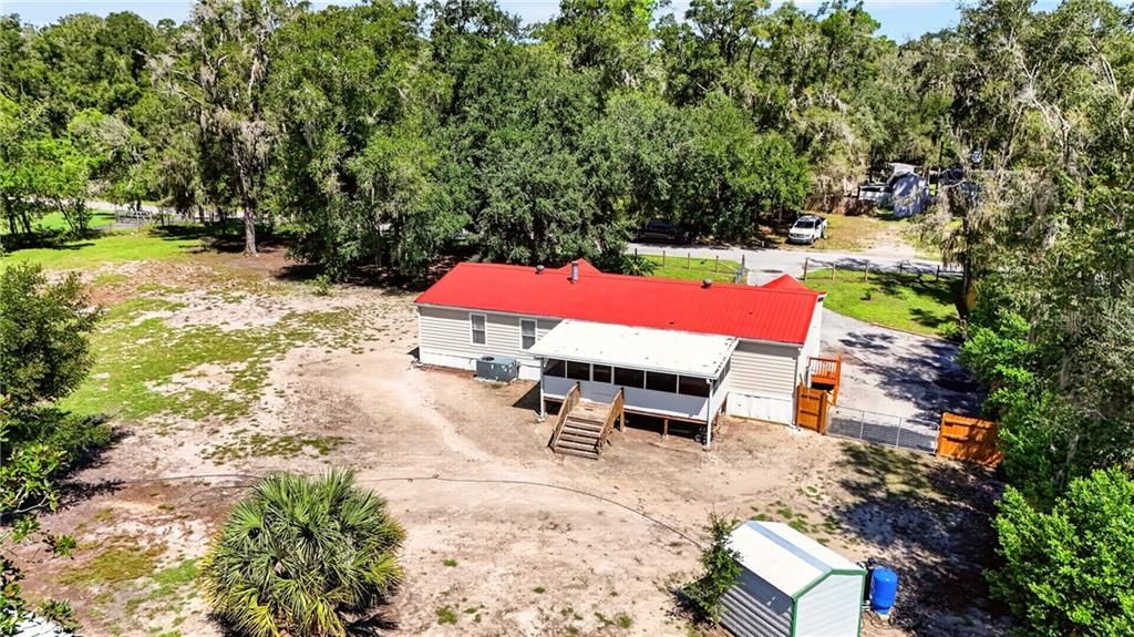 Activo con contrato: $239,000 (3 camas, 2 baños, 1800 Pies cuadrados)