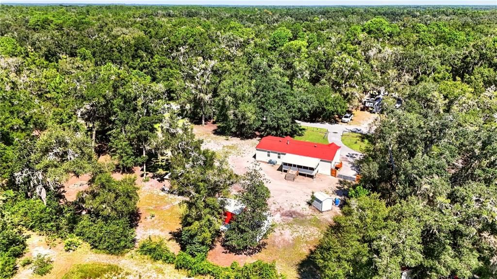 Activo con contrato: $239,000 (3 camas, 2 baños, 1800 Pies cuadrados)