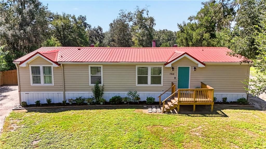 Activo con contrato: $239,000 (3 camas, 2 baños, 1800 Pies cuadrados)