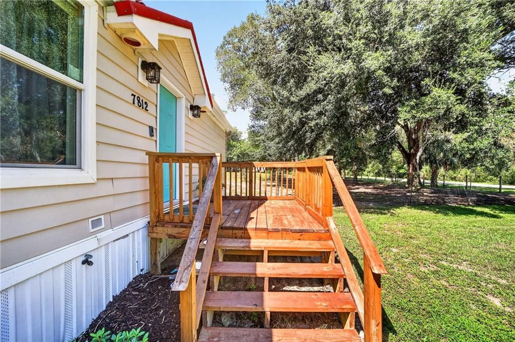 Activo con contrato: $239,000 (3 camas, 2 baños, 1800 Pies cuadrados)