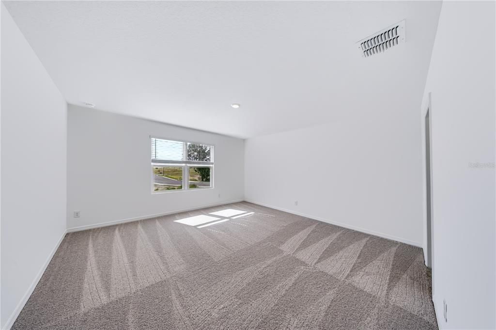 En Venta: $438,990 (4 camas, 3 baños, 2560 Pies cuadrados)