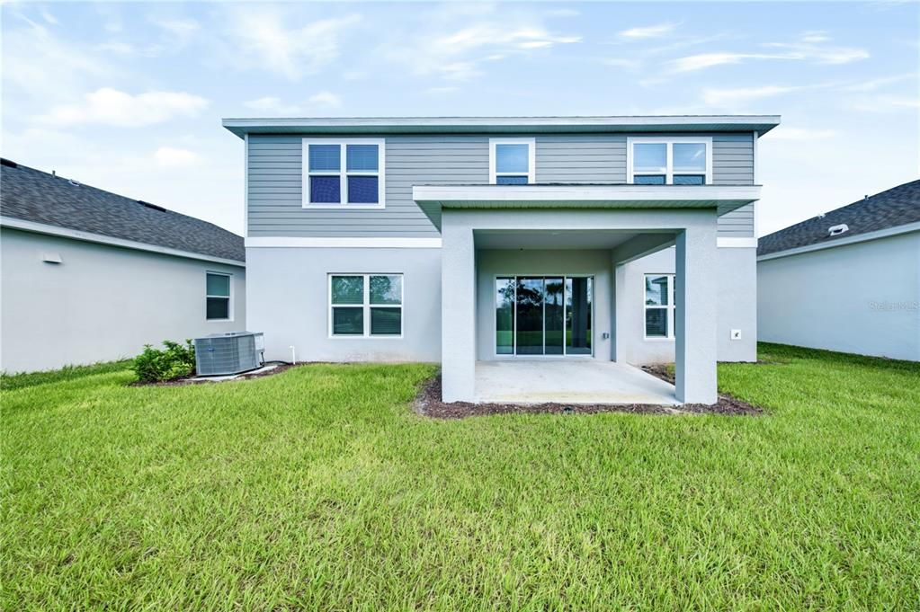 En Venta: $438,990 (4 camas, 3 baños, 2560 Pies cuadrados)