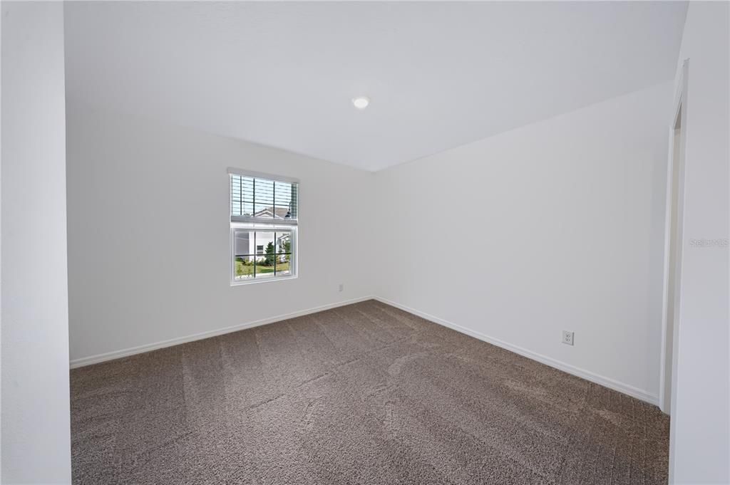 En Venta: $438,990 (4 camas, 3 baños, 2560 Pies cuadrados)