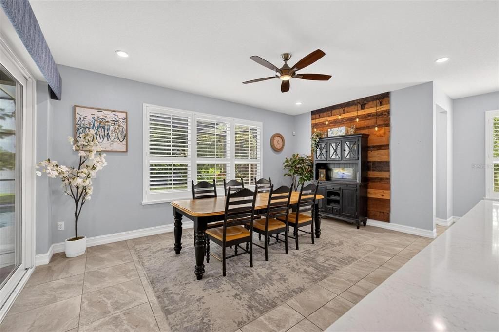 For Sale: $785,000 (5 beds, 3 baths, 3660 Square Feet)