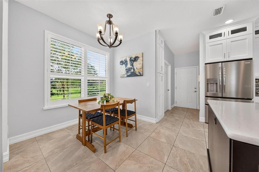 For Sale: $785,000 (5 beds, 3 baths, 3660 Square Feet)