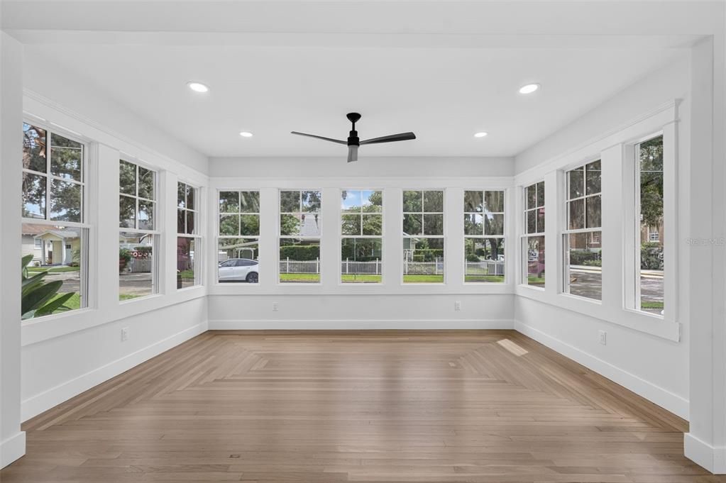 For Sale: $1,175,000 (3 beds, 2 baths, 2080 Square Feet)