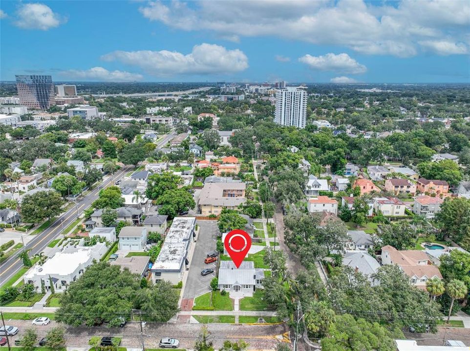 For Sale: $1,175,000 (3 beds, 2 baths, 2080 Square Feet)