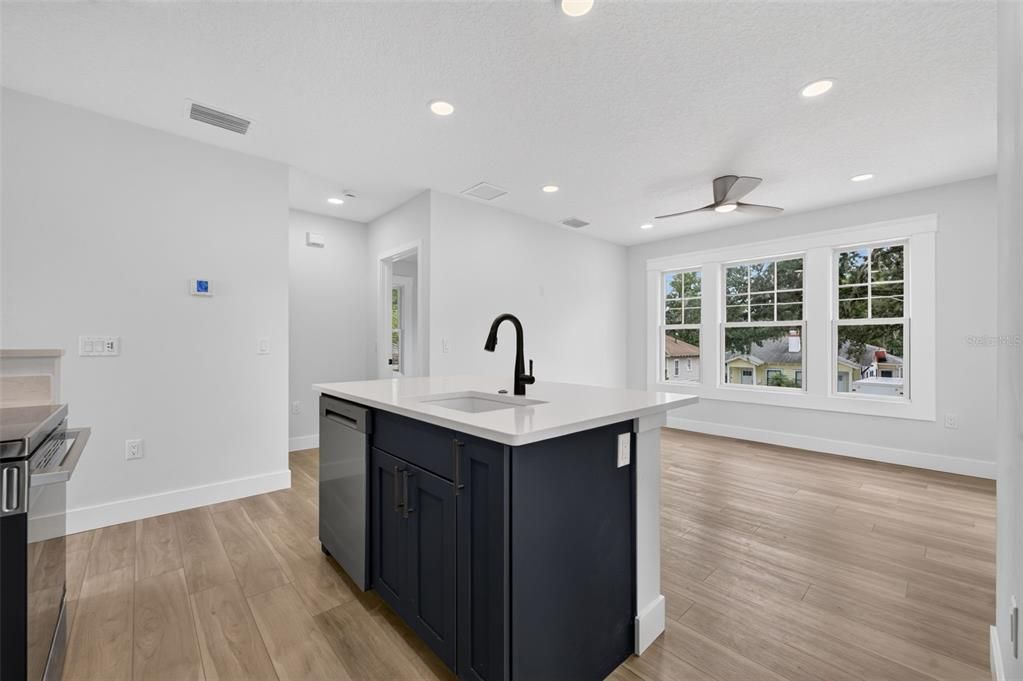 For Sale: $1,175,000 (3 beds, 2 baths, 2080 Square Feet)