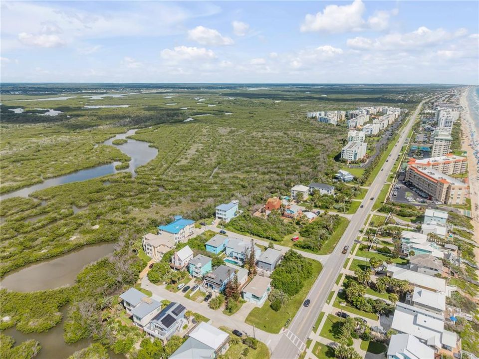 For Sale: $349,000 (0.12 acres)