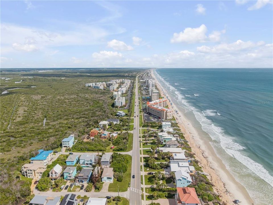 For Sale: $349,000 (0.12 acres)