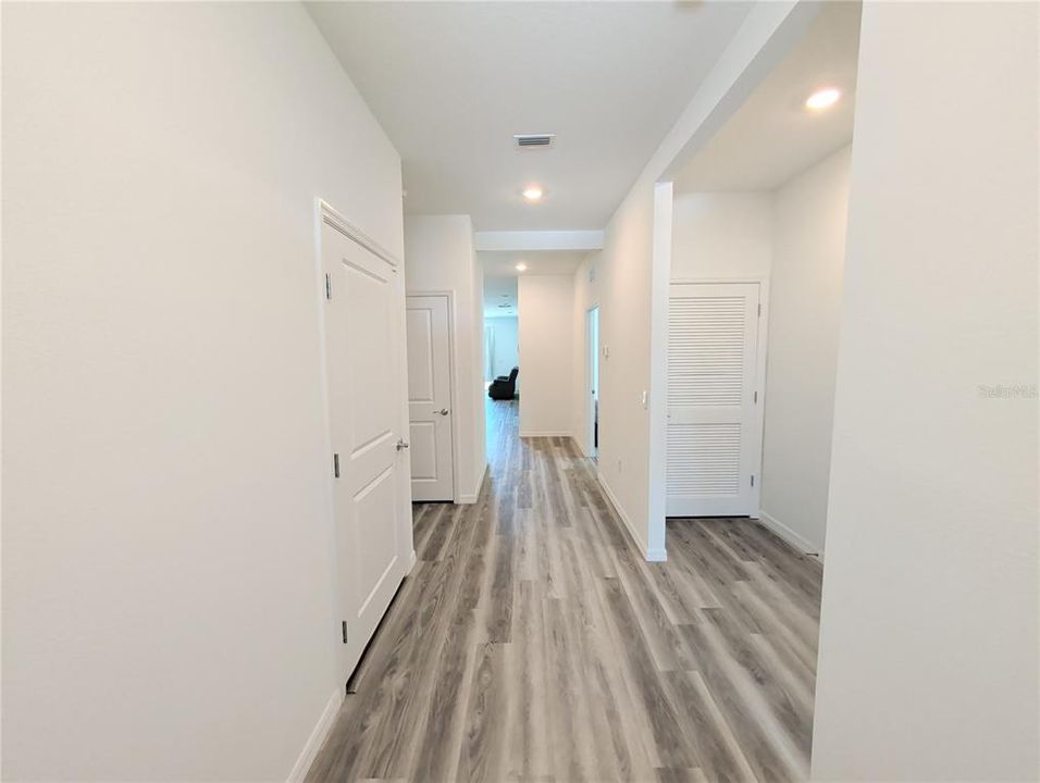 En Venta: $295,000 (3 camas, 2 baños, 1515 Pies cuadrados)