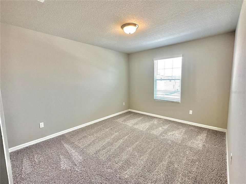 For Rent: $2,399 (4 beds, 2 baths, 2328 Square Feet)