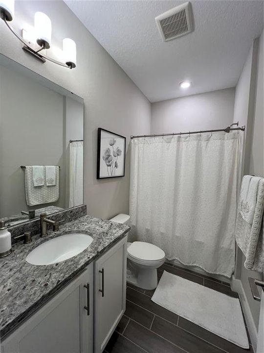 En Venta: $439,000 (3 camas, 2 baños, 1905 Pies cuadrados)