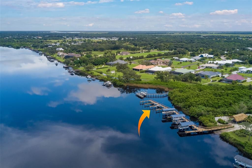 En Venta: $999,000 (3 camas, 3 baños, 2364 Pies cuadrados)