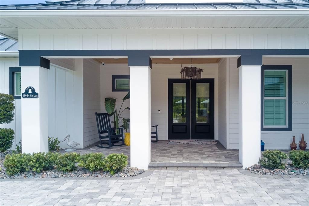 En Venta: $999,000 (3 camas, 3 baños, 2364 Pies cuadrados)