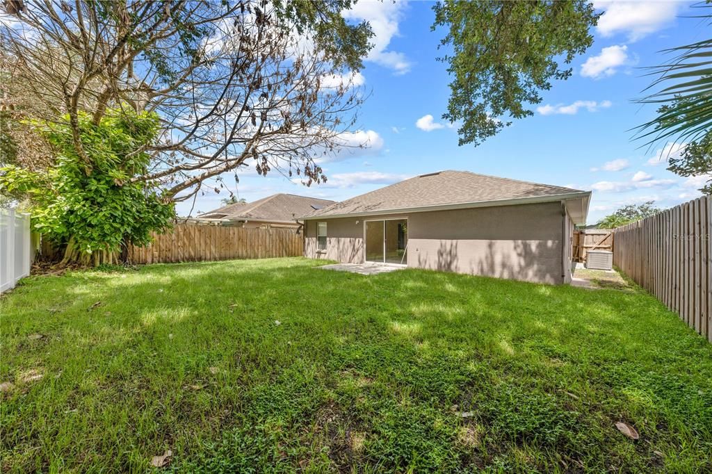 En Venta: $329,000 (3 camas, 2 baños, 1223 Pies cuadrados)