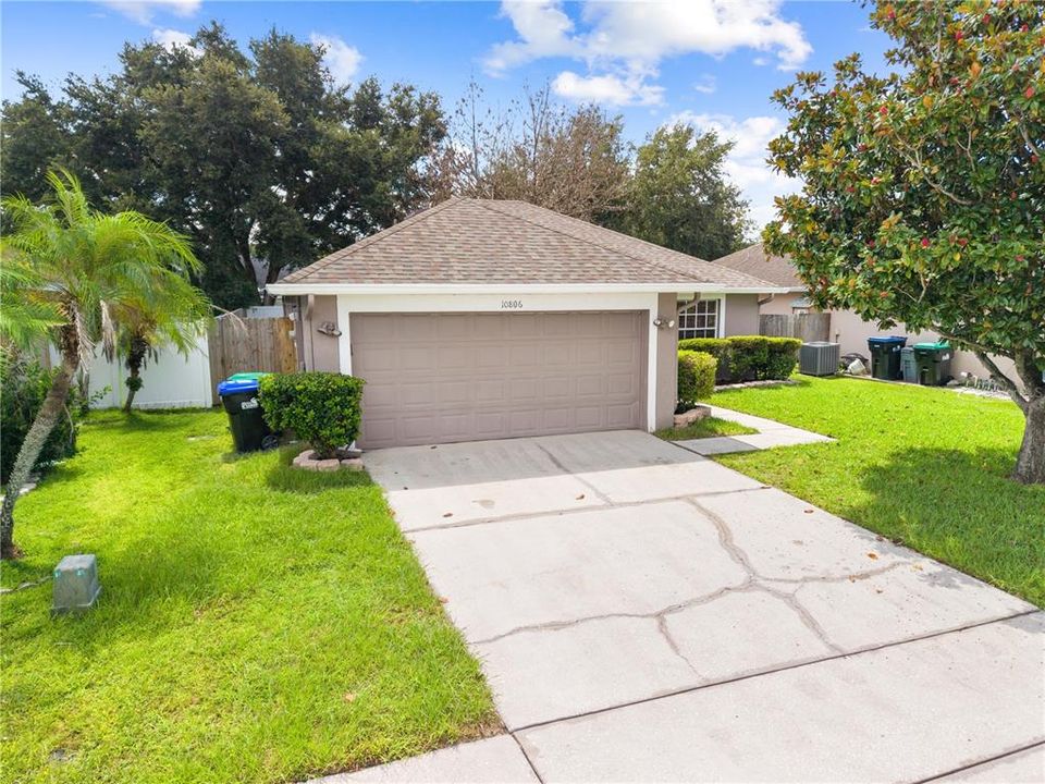 En Venta: $329,000 (3 camas, 2 baños, 1223 Pies cuadrados)