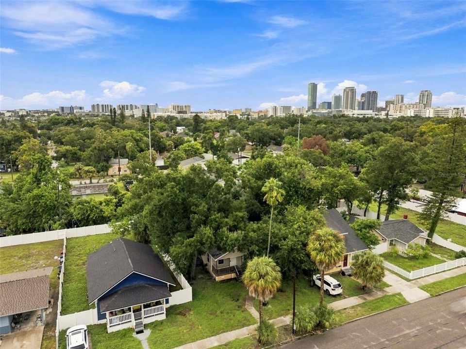 En Venta: $299,000 (4 camas, 2 baños, 1248 Pies cuadrados)