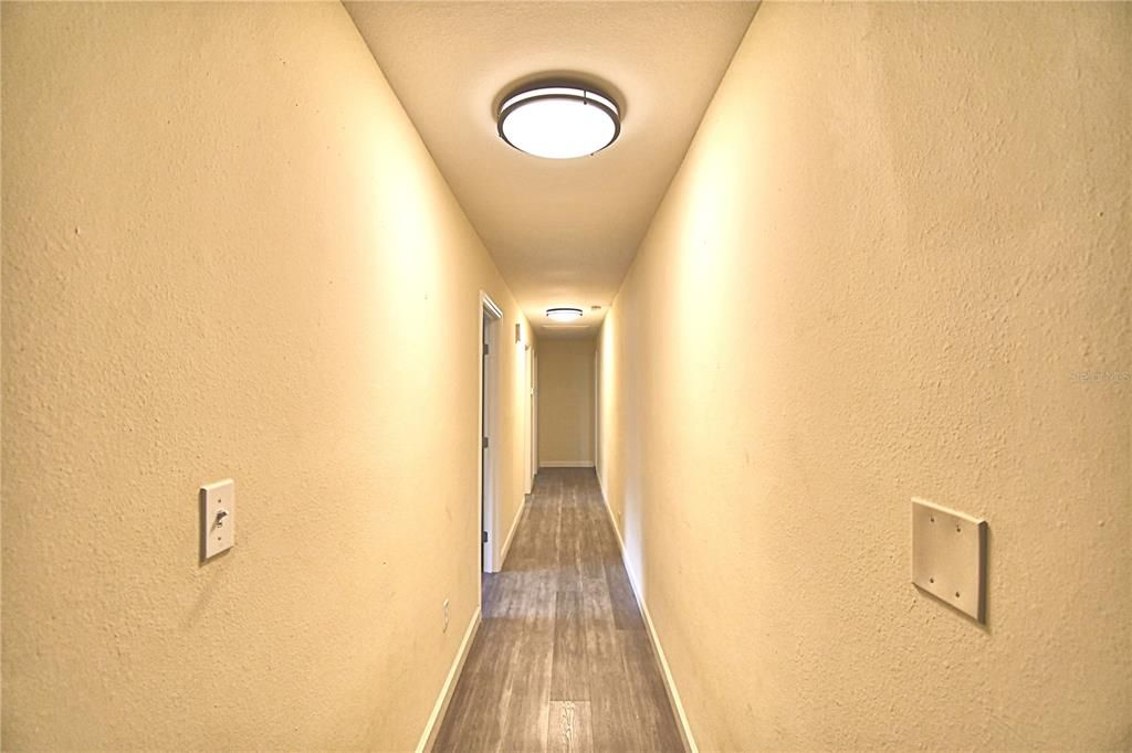 На продажу: $375,000 (3 спален, 2 ванн, 2128 Квадратных фут)