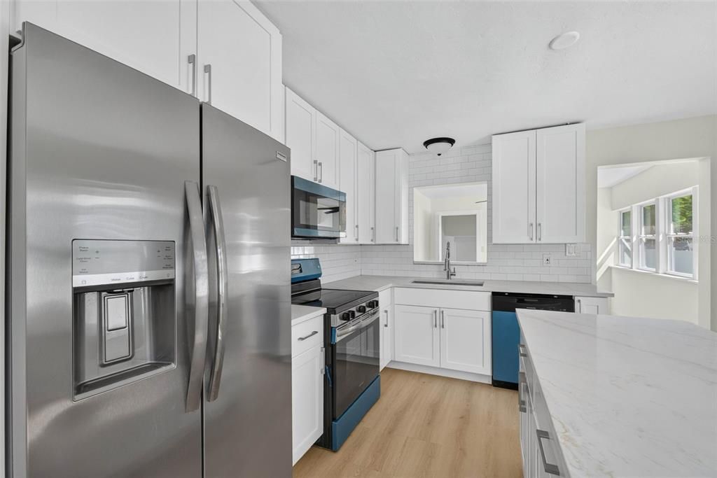 En Venta: $480,000 (3 camas, 2 baños, 1226 Pies cuadrados)