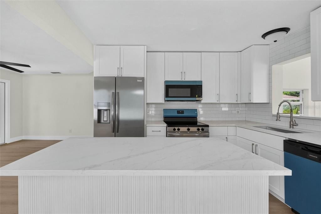 En Venta: $480,000 (3 camas, 2 baños, 1226 Pies cuadrados)