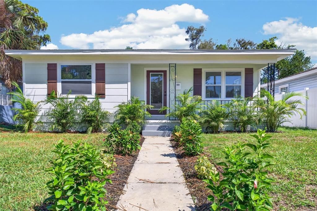 En Venta: $480,000 (3 camas, 2 baños, 1226 Pies cuadrados)