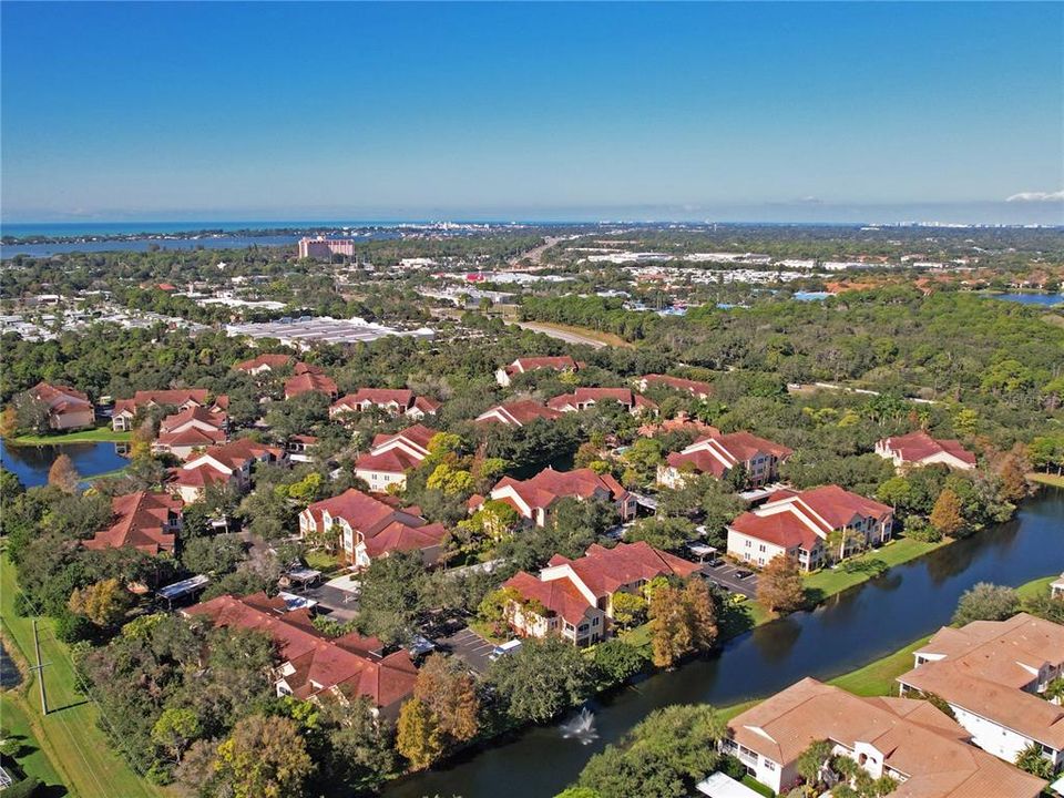 For Sale: $224,900 (2 beds, 2 baths, 1209 Square Feet)
