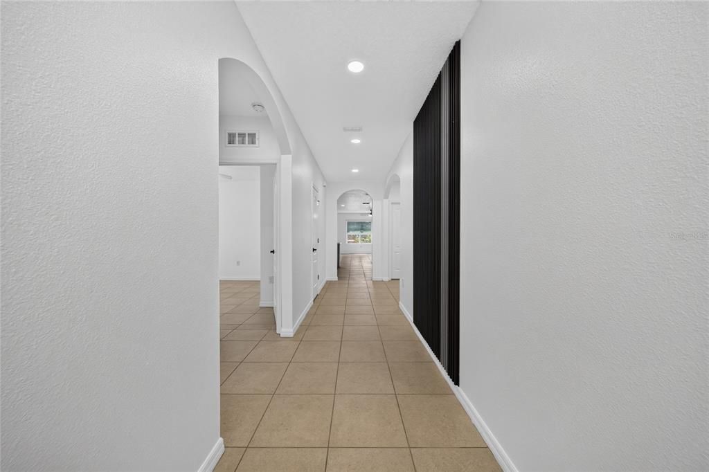 For Sale: $329,900 (4 beds, 2 baths, 1812 Square Feet)