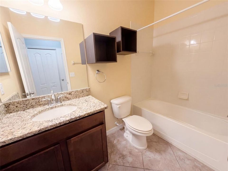 For Sale: $380,000 (4 beds, 3 baths, 2323 Square Feet)