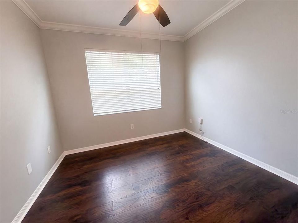For Sale: $380,000 (4 beds, 3 baths, 2323 Square Feet)