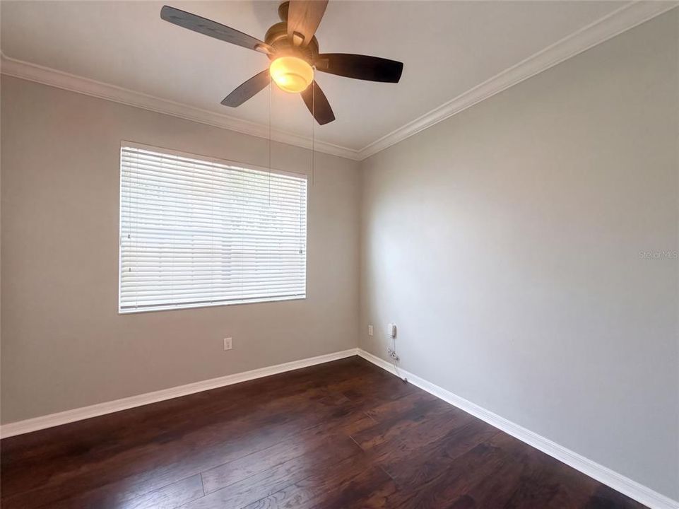 For Sale: $380,000 (4 beds, 3 baths, 2323 Square Feet)