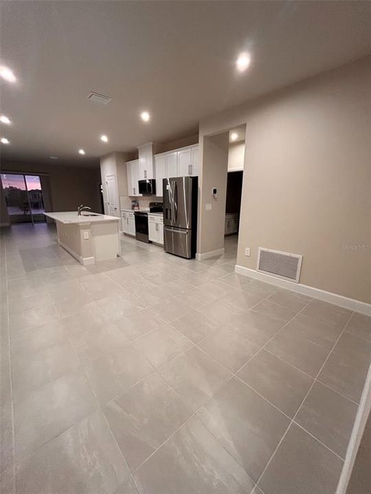 En Venta: $299,000 (3 camas, 2 baños, 1500 Pies cuadrados)