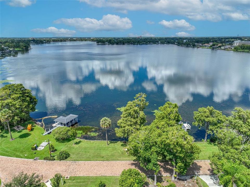 En Venta: $1,250,000 (3 camas, 2 baños, 1747 Pies cuadrados)