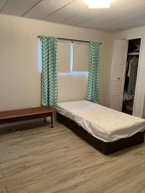 For Sale: $99,900 (2 beds, 2 baths, 960 Square Feet)