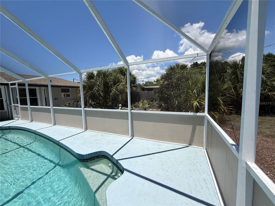 En Venta: $385,000 (2 camas, 2 baños, 1402 Pies cuadrados)