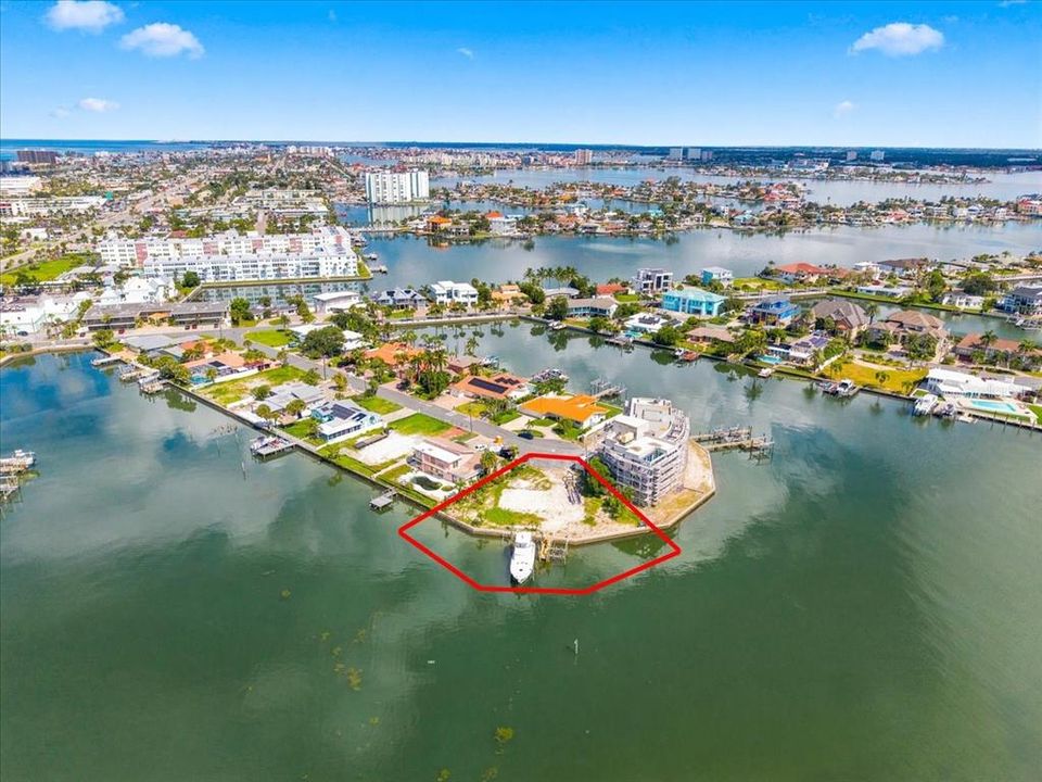 For Sale: $1,500,000 (0.24 acres)