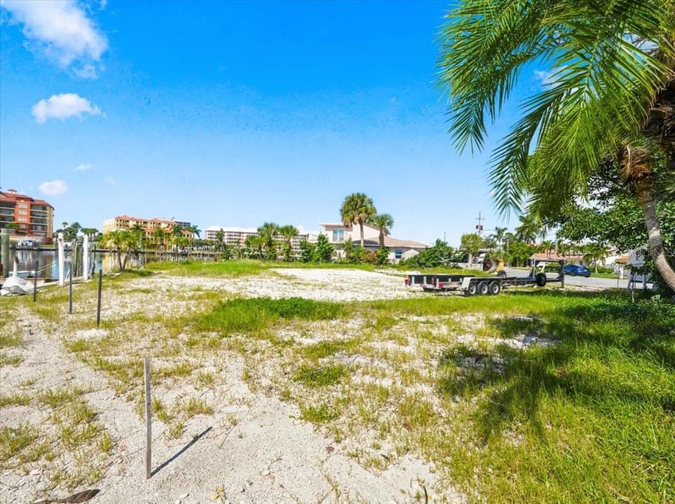 For Sale: $1,500,000 (0.24 acres)