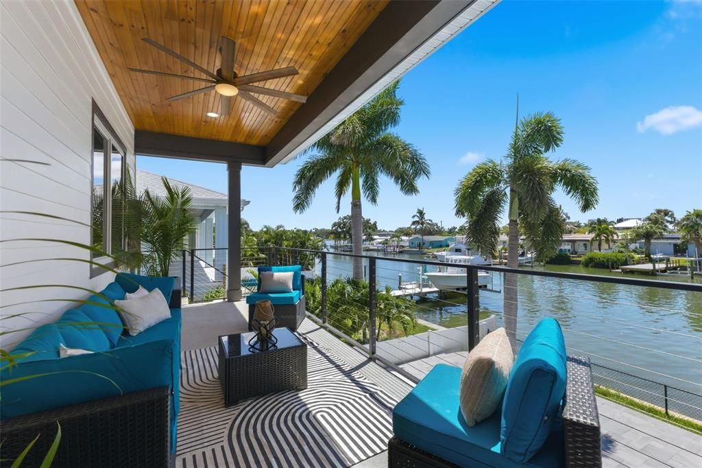 For Sale: $2,699,999 (5 beds, 4 baths, 2648 Square Feet)