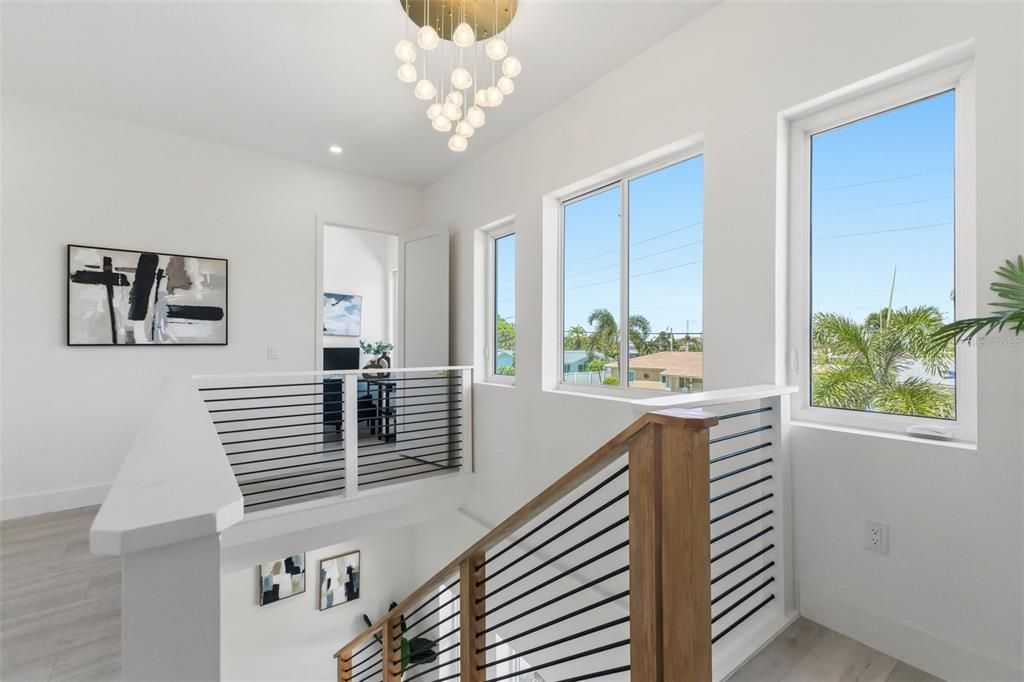 For Sale: $2,699,999 (5 beds, 4 baths, 2648 Square Feet)